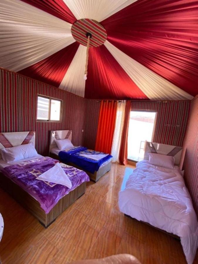 Bed and Breakfast Calm Camp Вади-Рам Экстерьер фото